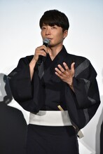 両親の愛について熱弁する星野源。