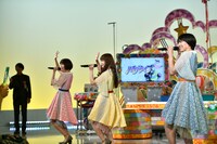 「八千代ライブ」でスタジオライブを披露するNegicco。