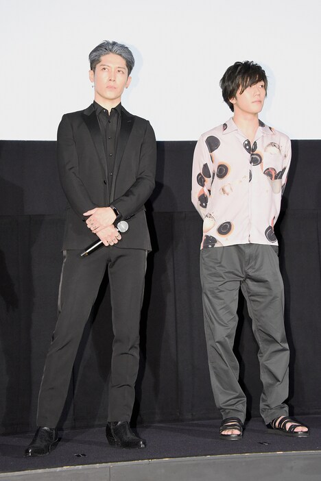 左からMIYAVI、早乙女太一。