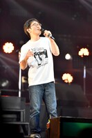 朱鷺メッセで歌うconnie。