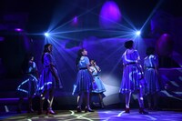 「私立恵比寿中学 SHAKARIKI SPRING TOUR 2018～New,Gakugeeeekai of Learning～（新・学芸会のすゝめ）」最終公演の様子。