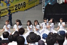 「“22/7の日”『理解者』初披露！フリーライブ」の様子。(c)22/7PROJECT