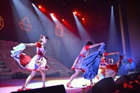 素早く衣装をチェンジするエビ中。