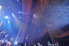 「私立恵比寿中学 SHAKARIKI SPRING TOUR 2018～New,Gakugeeeekai of Learning～（新・学芸会のすヽめ）」最終公演の様子。