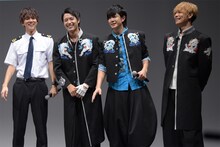 左から水野勝、勇翔、田村侑久、田中俊介。