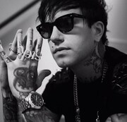 フロンズ（Vo）