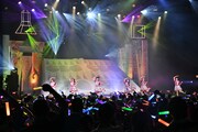「私立恵比寿中学 SHAKARIKI SPRING TOUR 2018～New,Gakugeeeekai of Learning～（新・学芸会のすヽめ）」最終公演の様子。