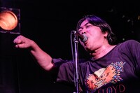 先輩（Vo, Key）（Photo by yuka jonishi）