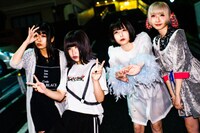 ゆるめるモ！「私へ」ミュージックビデオのワンシーン。