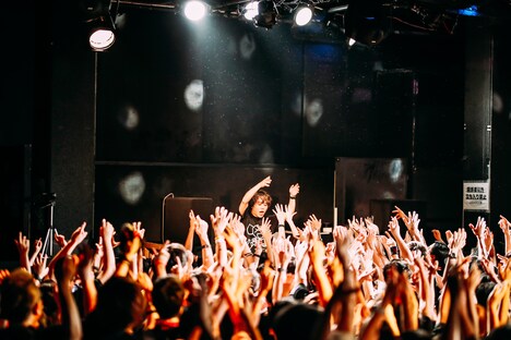 DJピエール中野（撮影：西槇太一）