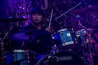 渡部“PxOxN”寛之（Dr）（Photo by HayachiN）