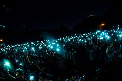 「EVEN」演奏時の様子。(Photo by HayachiN)