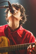 「石崎ひゅーい 弾き語りワンマンTOUR 2018『ピリオド』」東京・TSUTAYA O-WEST公演の様子。