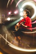 「石崎ひゅーい 弾き語りワンマンTOUR 2018『ピリオド』」東京・TSUTAYA O-WEST公演の様子。
