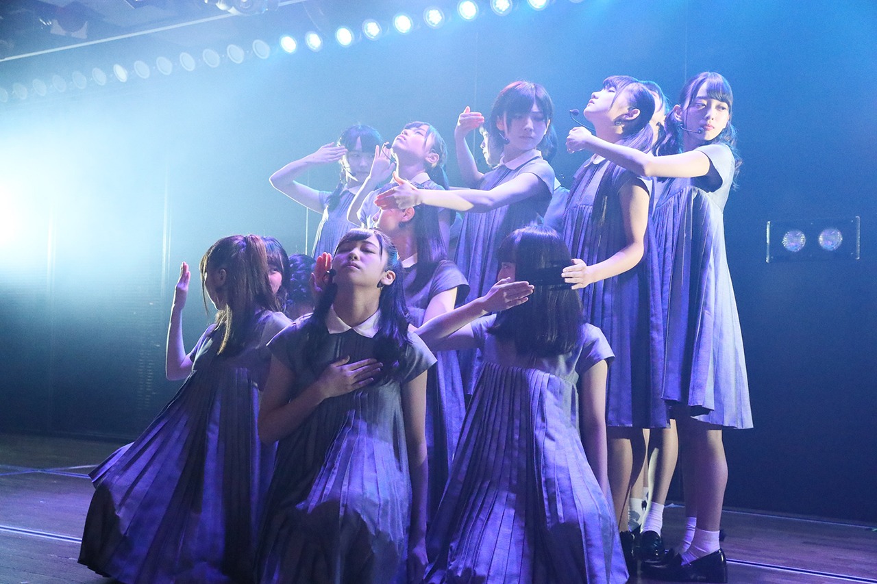 STU48出張公演より、東京・AKB48劇場公演の様子。(c)AKS