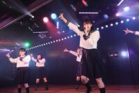 STU48出張公演より、東京・AKB48劇場公演の様子。(c)AKS