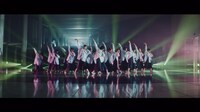 欅坂46「アンビバレント」ミュージックビデオのワンシーン。