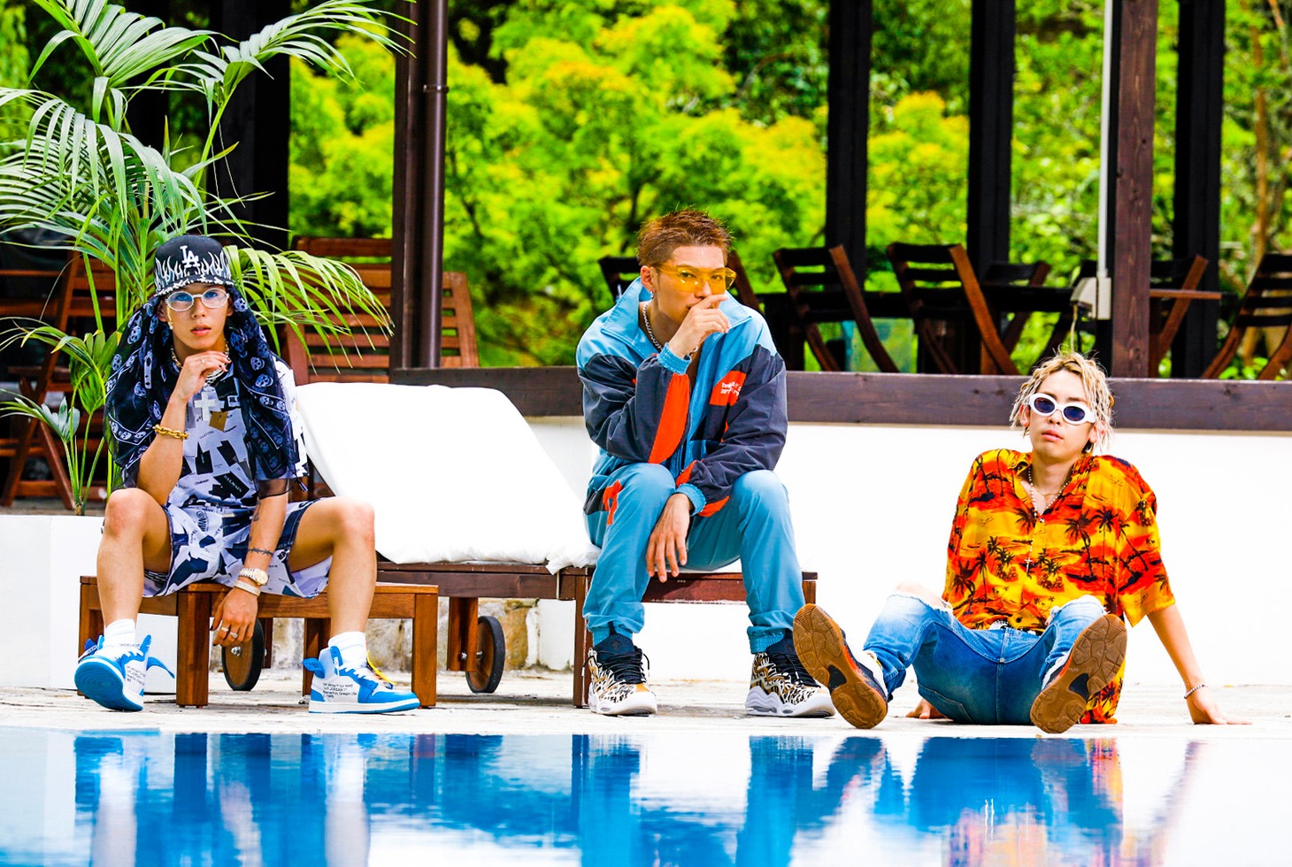 左からJP THE WAVY、EXILE SHOKICHI、SALU。