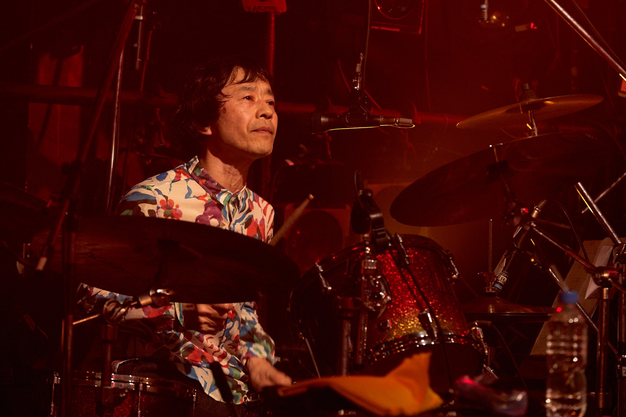 楠均（Dr, Perc, Vo）