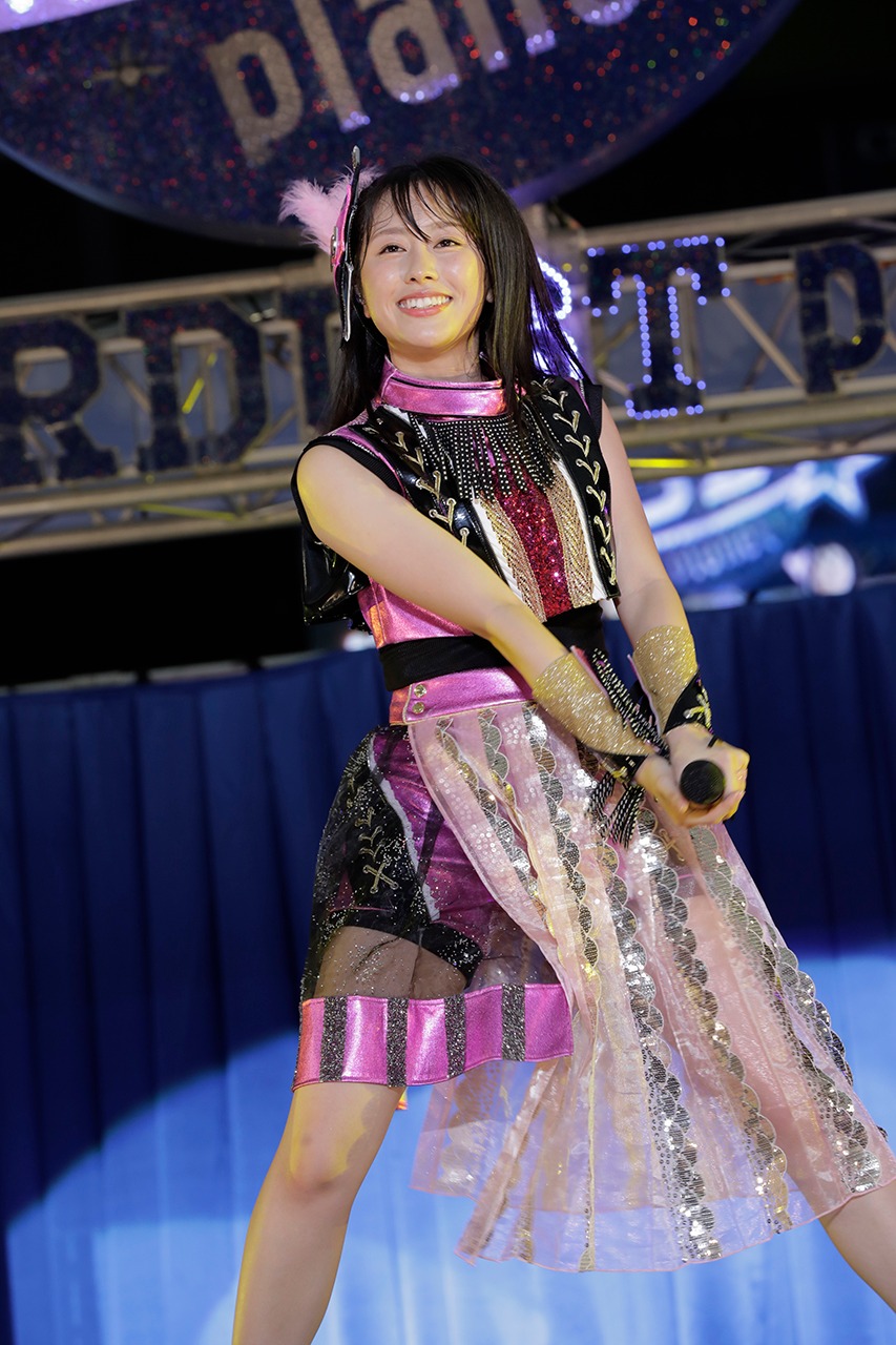 佐々木彩夏（ももいろクローバーZ）（Photo by HAJIME KAMIIISAKA＋Z）
