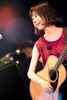 池田智子（Vo）（撮影：田中聖太郎）