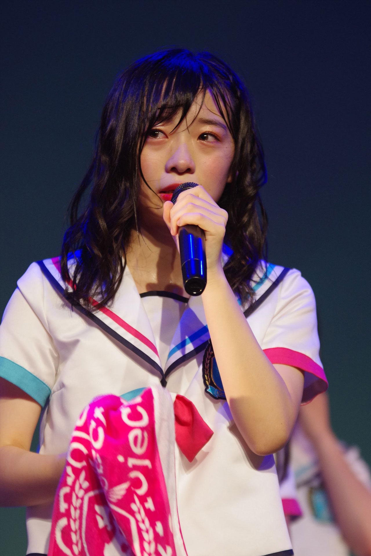涼本理央那