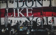 「感覚ピエロ 47都道府県ツアー2018『KKP TOUR またイかせてもらいます!! 47都道府県全国津々ムラ×2!! デリバリー感覚ピエロ!!～チェンジだなんて言わせない～』」大阪・なんばHatch公演の様子。