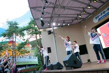 CUBERS「CUBERS SPECIAL SUMMER FREE LIVE～夏フェスよりも熱く～」の様子。（撮影：牛島康介）