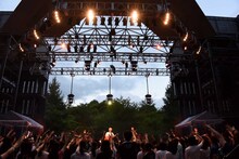 「NICO Touches the Walls "N X A"TOUR -Lake Side-」の様子。