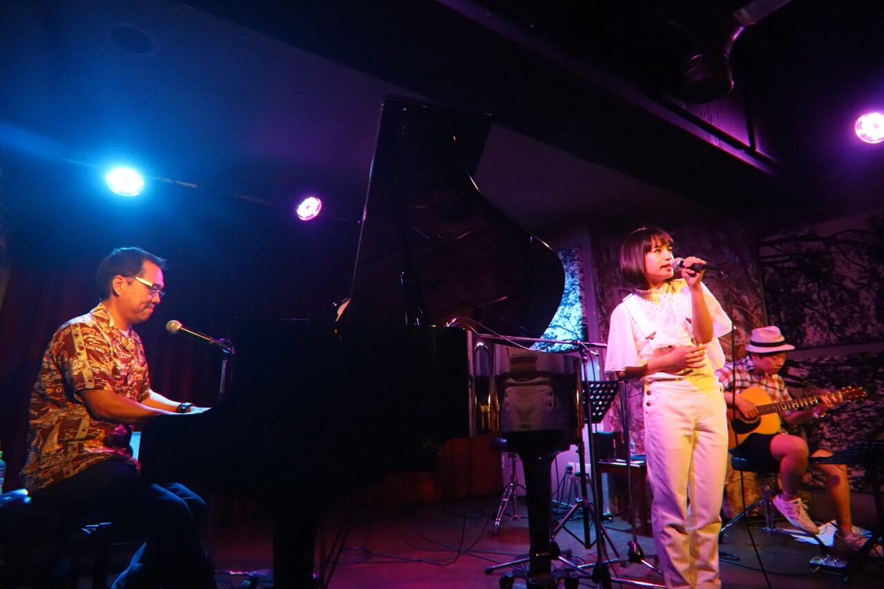 山出愛子「Aiko Yamaide LIVE Diary Vol.0 0729」の様子。（写真提供：アミューズ）