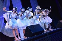 「ハコイリ▽ムスメ1stコンサート カバー公演 ～青春の音符たち～」の様子。