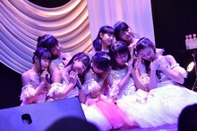 「ハコイリ▽ムスメ1stコンサート オリジナル公演～私たちの宝バコ～」の様子。