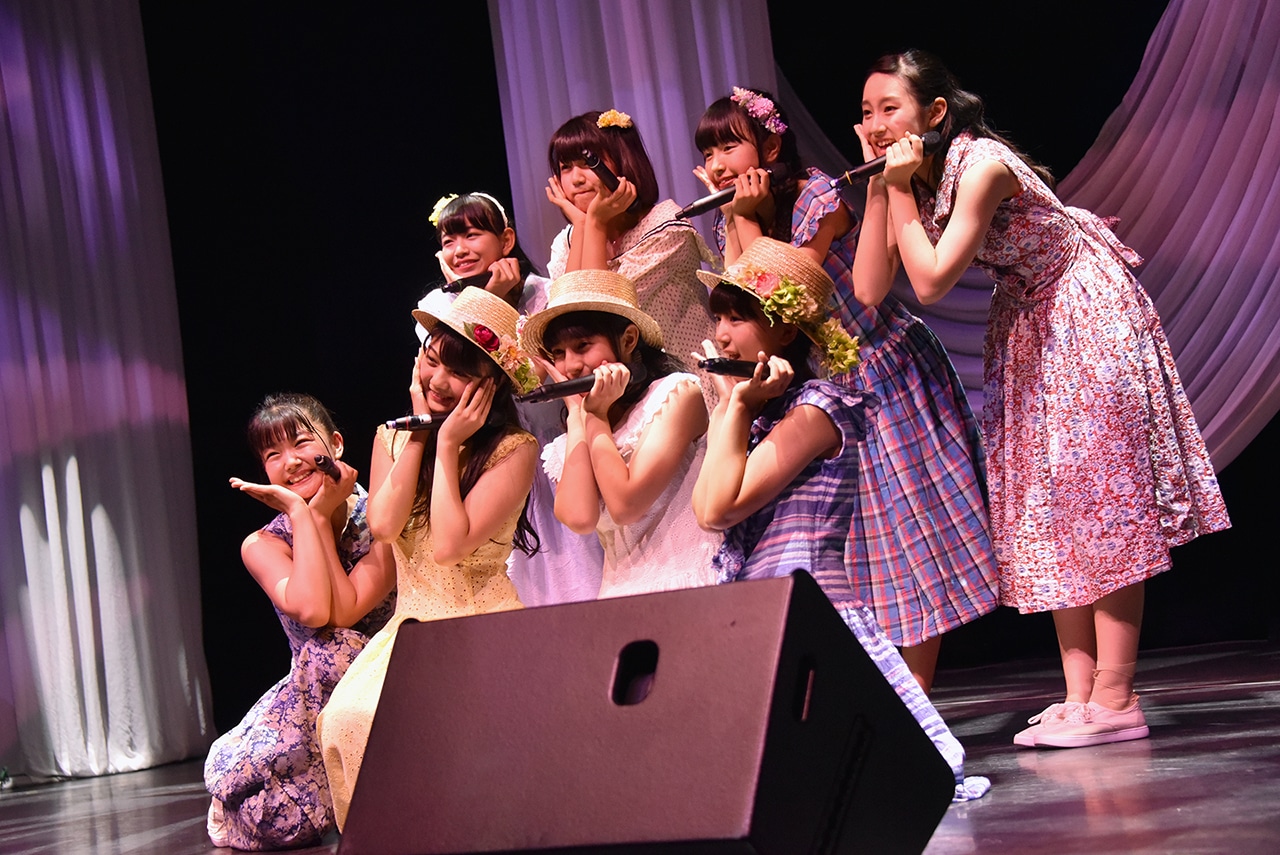 「ハコイリ▽ムスメ1stコンサート オリジナル公演～私たちの宝バコ～」の様子。
