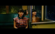 Perfume「Let Me Know」ミュージックビデオのワンシーン。