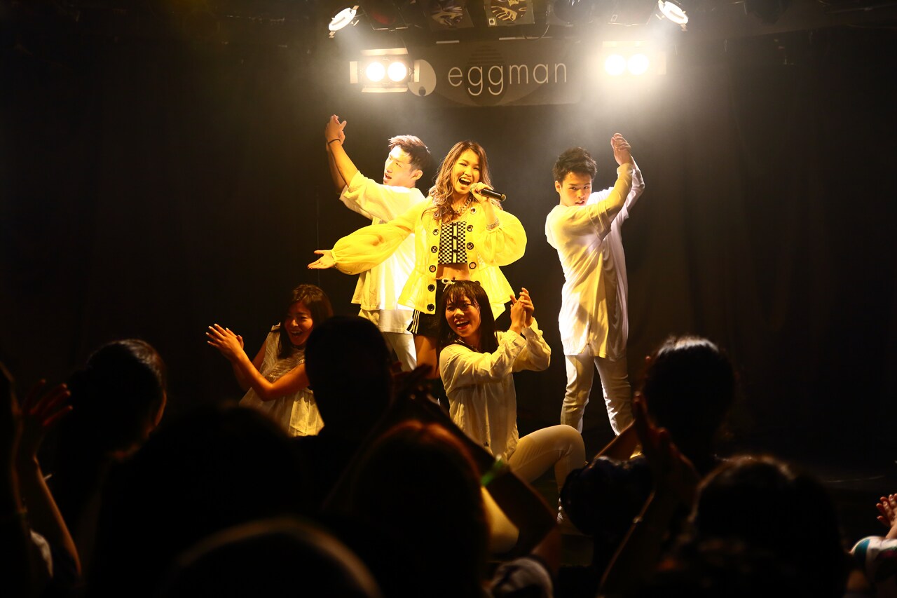 「台風なんて吹っ飛ばしちゃおうよ！」Meikワンマン、Meit'zと熱い一夜を演出