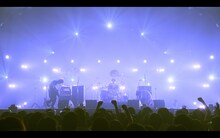 My Hair is Bad「My Hair is Bad ギャラクシーホームランツアー 2018.3.30,31」より「戦争を知らない大人たち」のワンシーン。