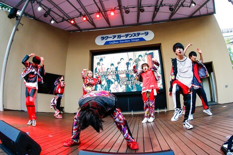 SUPER★DRAGON（撮影：笹森健一）