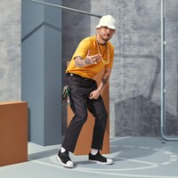 「SS Slip On W」を着用した5lack。