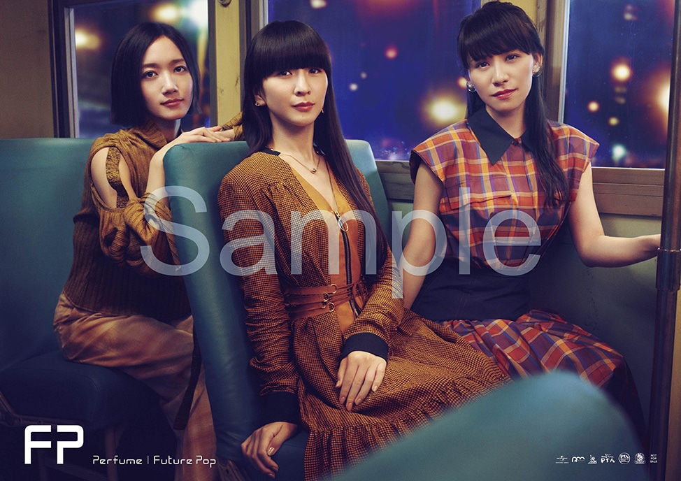 Perfume「Future Pop」予約購入者特典ポスターサンプル画像