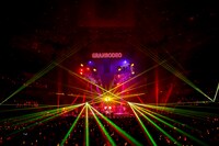 「GRANRODEO LIVE 2017 G12 ROCK☆SHOW 道化達ノ宴」の様子。