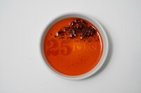 「namie amuro Final Space」グッズの「アムラー油皿」。