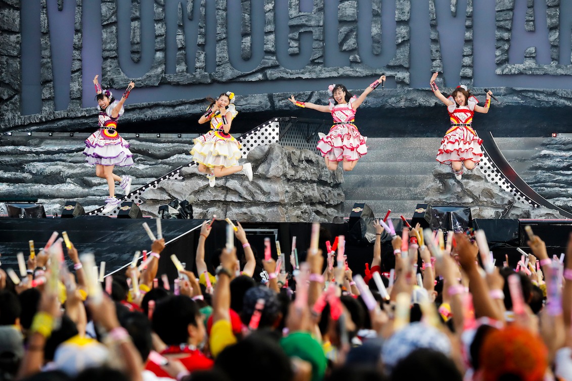 ももいろクローバーZ「MomocloMania2018 -Road to 2020-」初日公演の様子。（Photo by HAJIME KAMIIISAKA＋Z）