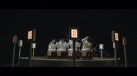 欅坂46「Student Dance」MVのワンシーン。
