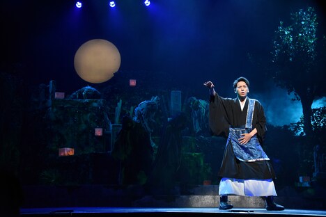 舞台「八王子ゾンビーズ」ゲネプロの様子。