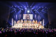 東京・中野サンプラザホールで行われた「Hello! Project 20th Anniversary!! Hello! Project 2018 SUMMER ~ALL FOR ONE~」の様子。(写真提供:アップフロントエージェンシー)