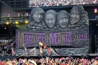 ももいろクローバーZ「MomocloMania2018 -Road to 2020-」8月5日公演の様子。（Photo by HAJIME KAMIIISAKA＋Z）