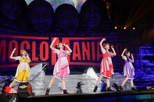 ももいろクローバーZ「MomocloMania2018 -Road to 2020-」8月5日公演の様子。（Photo by HAJIME KAMIIISAKA＋Z）