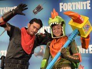 左から長瀬智也、城島茂。