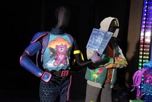 国分太一と松岡昌宏がCMで着用した衣装。