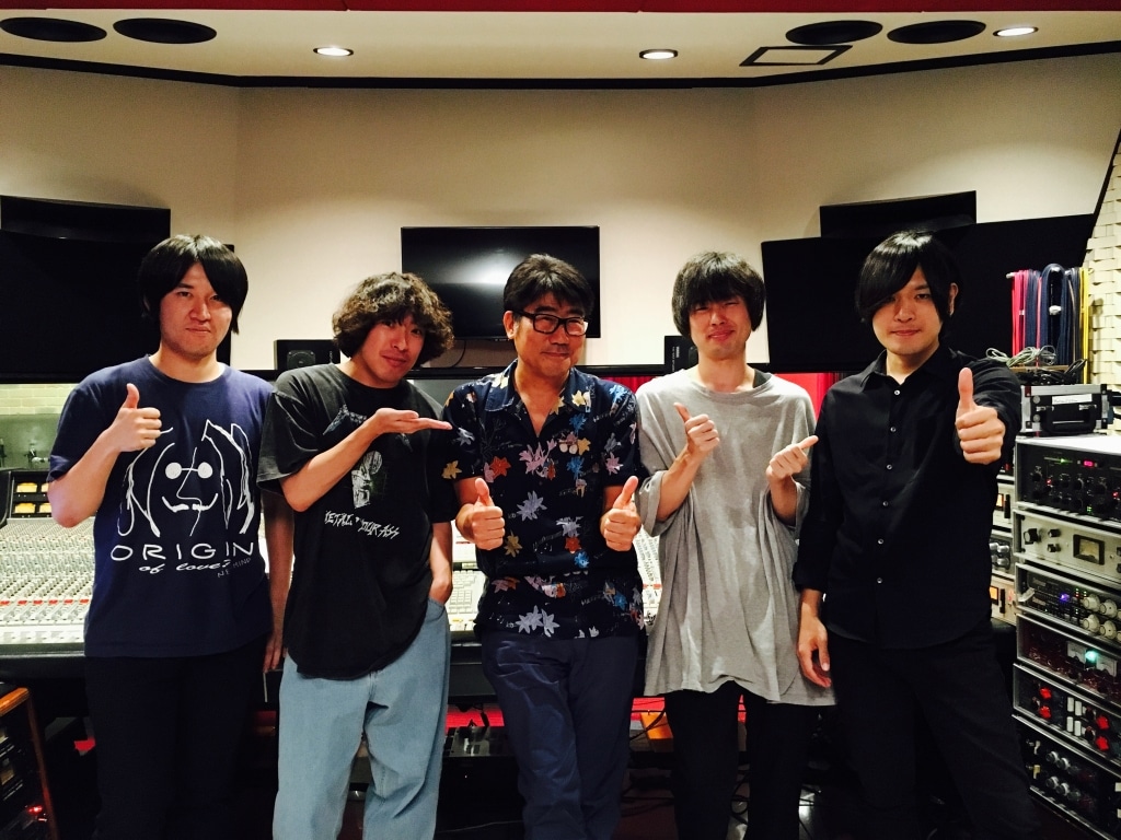 KANA-BOONと亀田誠治。